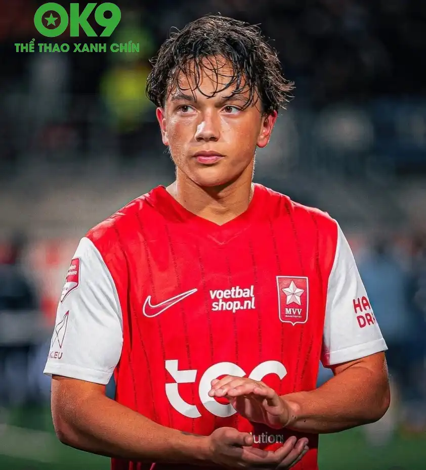 Lenn-Minh Tran đã có được bản hợp đồng chuyên nghiệp đầu tiên trong sự nghiệp (Ảnh: CLB)